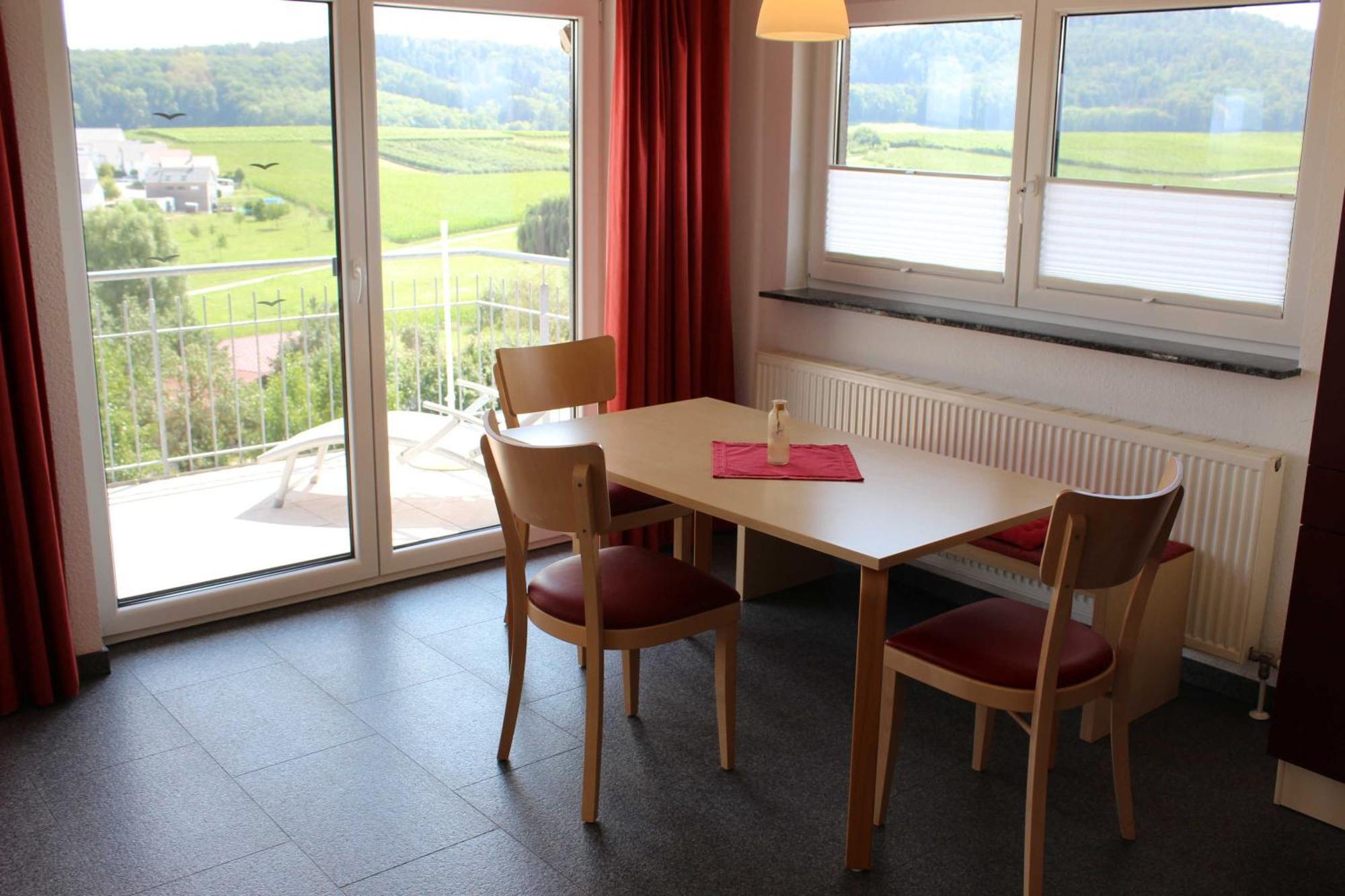 Gaestehaus Zum Wolffenturm Lehrensteinsfeld Quarto foto
