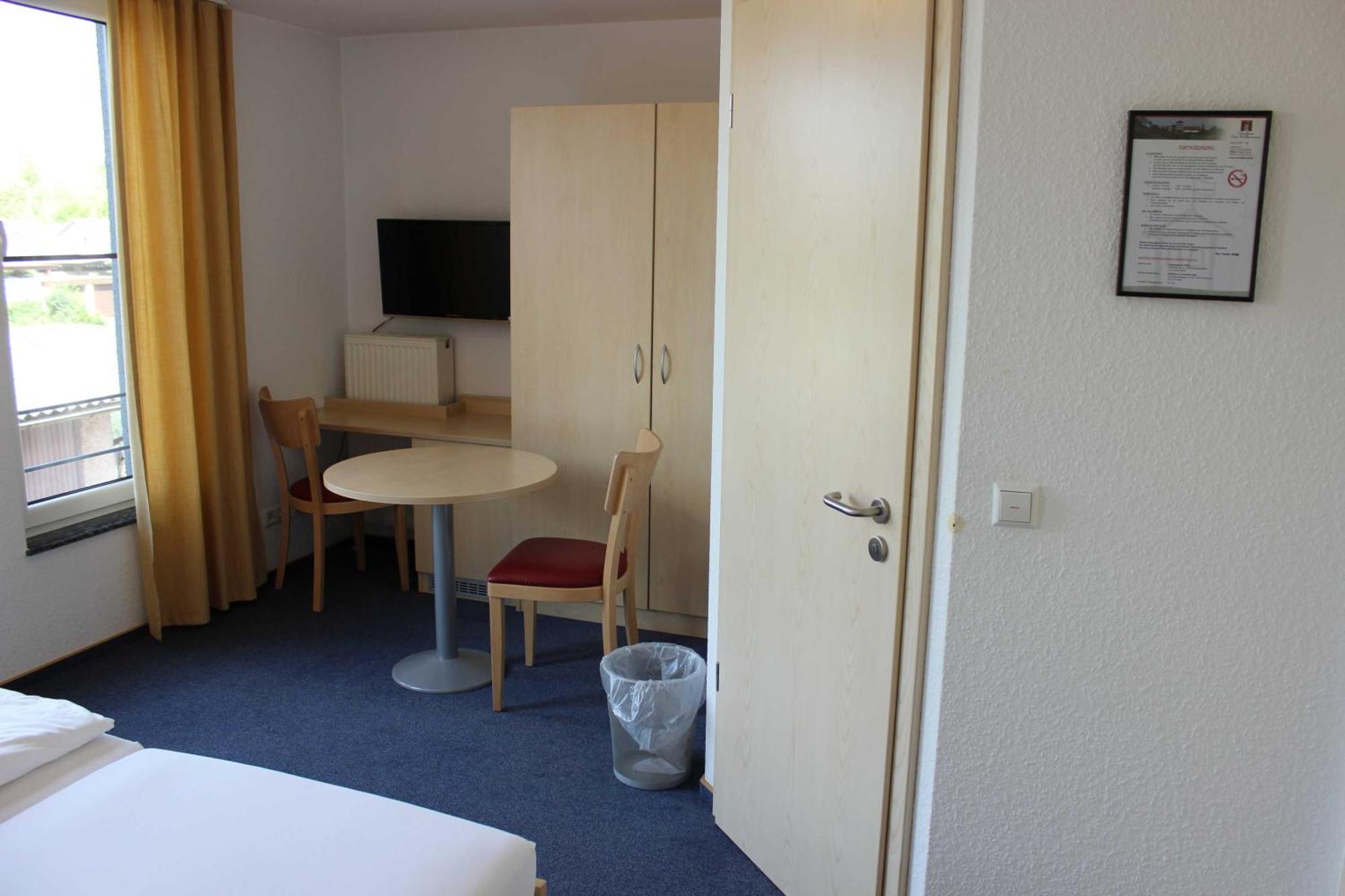 Gaestehaus Zum Wolffenturm Lehrensteinsfeld Quarto foto
