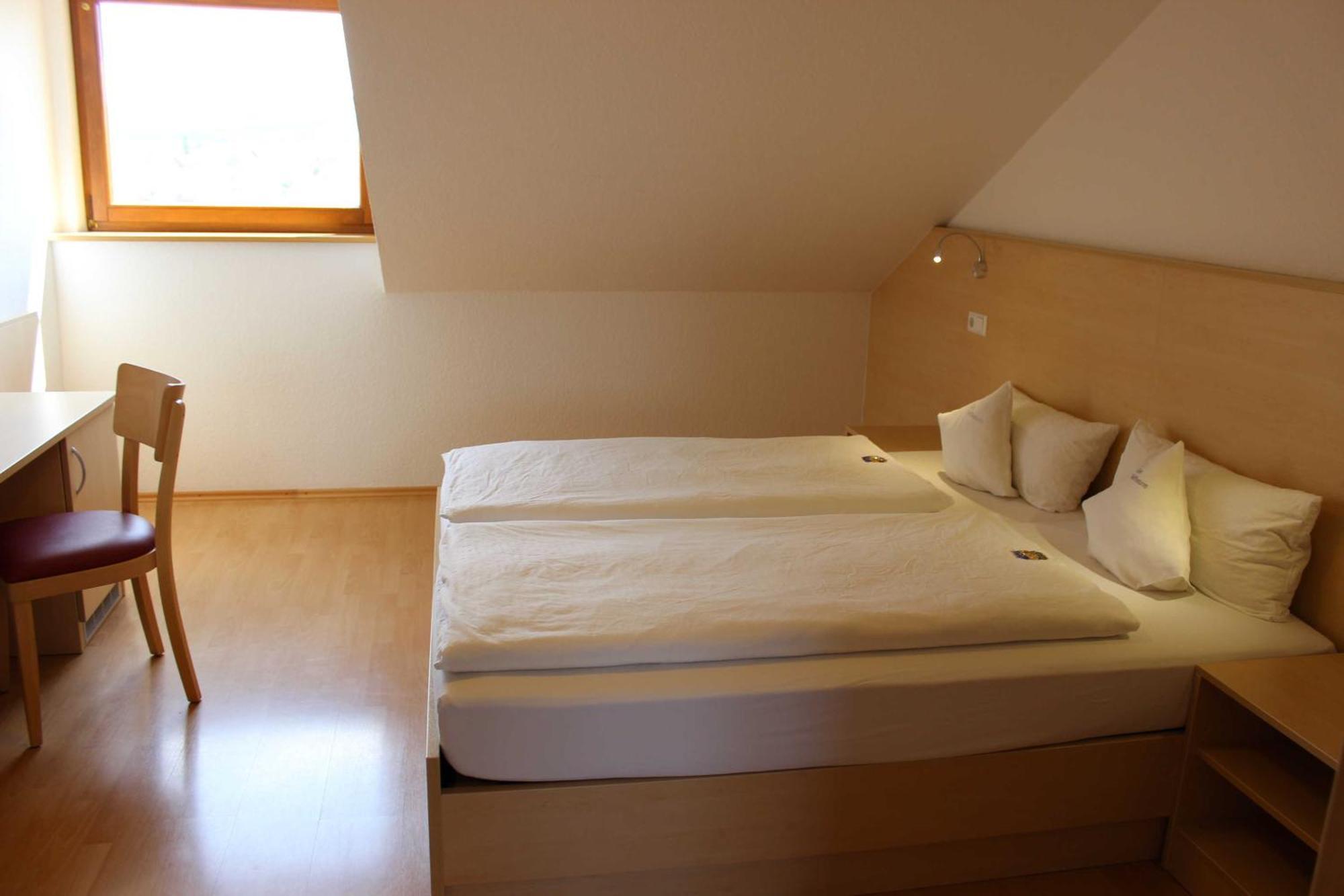 Gaestehaus Zum Wolffenturm Lehrensteinsfeld Quarto foto